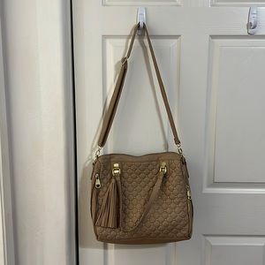 STEVE MADDEN quilted crossbody/shoulder tote